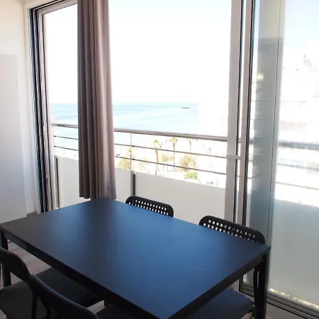 Miramar 38c 公寓